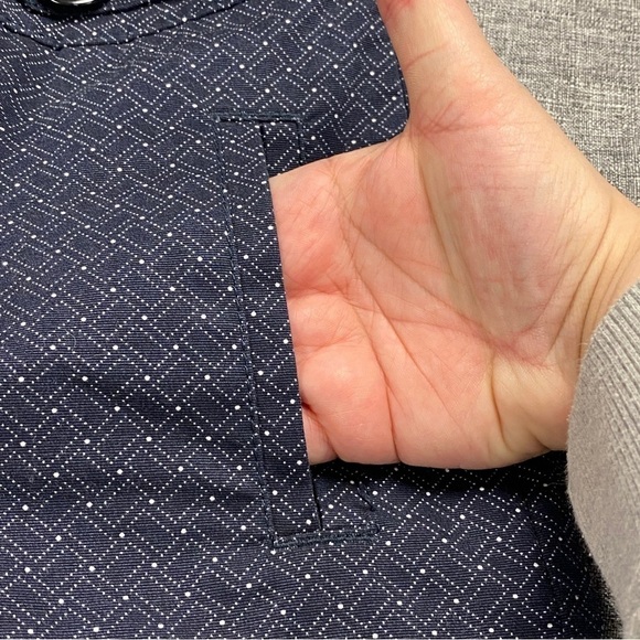 Ann Taylor geo shape print skirt womens size 10 pockets pleat and button detail - Picture 5 of 7